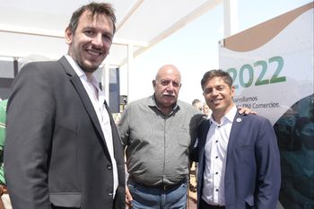 Axel Kicillof y Juan Cuattromo recibirán a los intendentes bonaerenses.