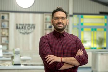 vuelve bake off: ¿estara damian betular de jurado?
