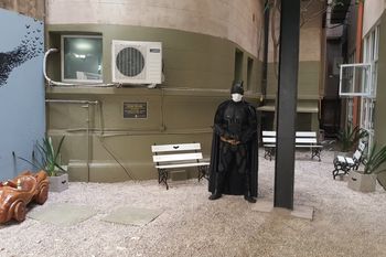 Batman Solidario anunció que no hará más trabajos de mantenimiento en el Hospital de Niños Batman Solidario anunció que no hará más trabajos de mantenimiento en el Hospital de Niños