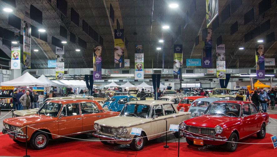 Berazategui recibe la 9° edición del Salón de Automóviles y Motos Clásicas