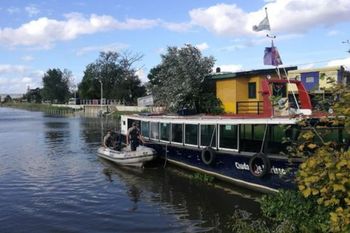 Berisso nuclea sus mejores atractivos en recorridos por delta, ciudad y viñedos