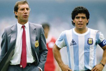 Bilardo junto a Maradona en la Selección Argentina.