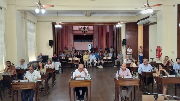 En Bolívar, el campo y la oposición le pusieron suspenso a la suba de tasas