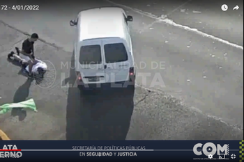 la plata: le robaron la moto, persiguio al ladron y lo baleo la plata: le robaron la moto, persiguio al ladron y lo baleo
