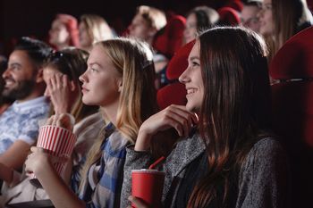 mas cultura: enterate como conseguir entradas para cine, teatro y shows