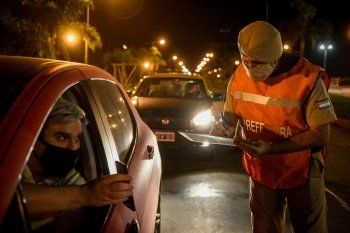 Se implementarán nuevas restricciones en 126 de los 135 municipios de la Provincia.