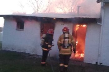 coronel vidal: explosion, incendio y una beba grave