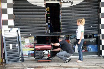 hubo casi 600 mil usuarios del amba sin luz durante el fin de semana