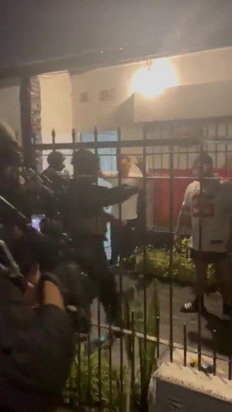 Impresionante operativo para detener a dos choferes acusados de agredir a Berni