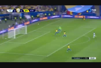 Ángel Di Maria y un golazo en la final de Argentina ante Brasil