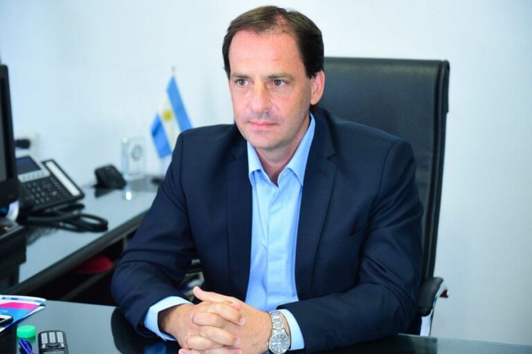 Ariel Sujarchuk y una advertencia: “Crecen muy rápido los casos”