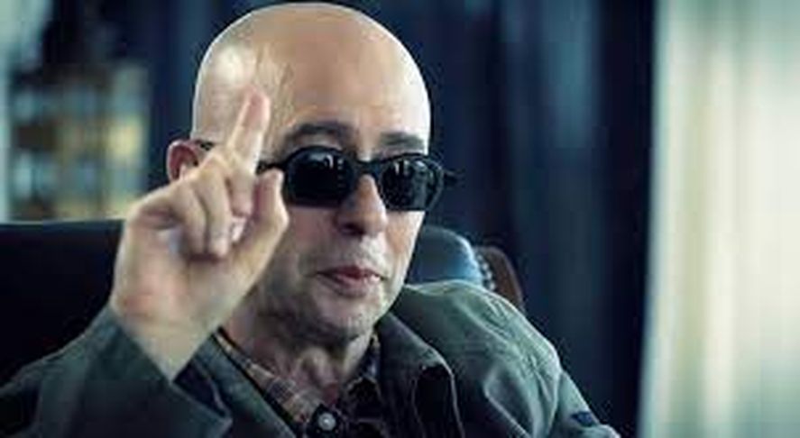 "El lujo es vulgaridad, dijo, y me conquistó", es una de las frases mas conocidas del Indio Solari.