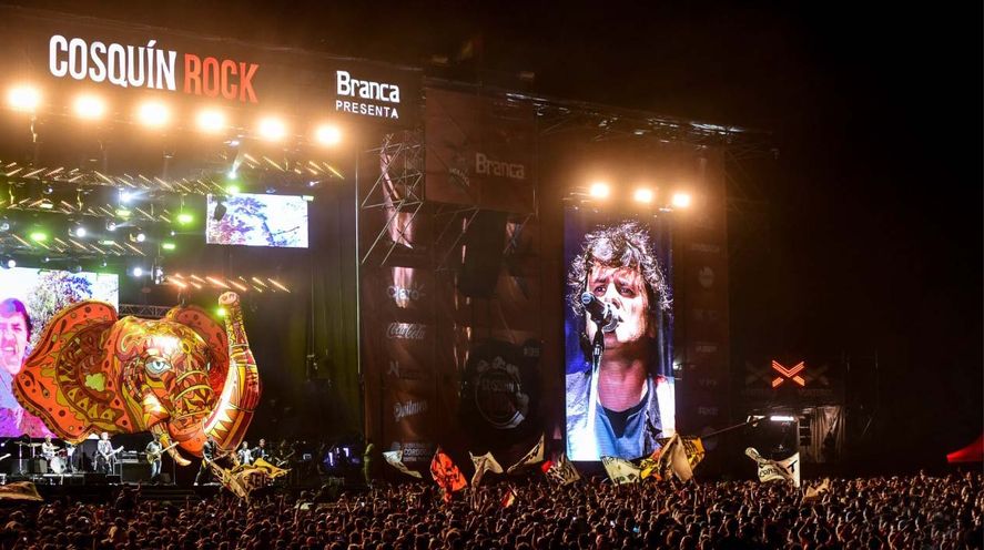 El primer invitado en esta primera edición del Cosquín Rock On Stage será Andrés Ciro Martinez.