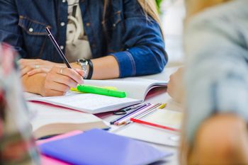 Frases cortas y bonitas para dedicar este Día del Estudiante.