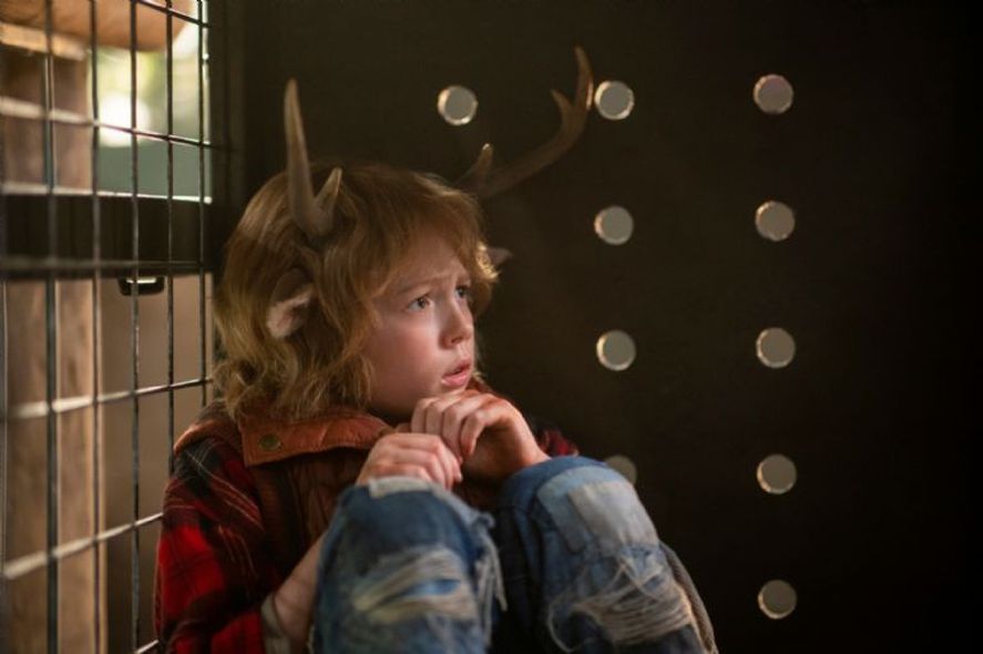 Christian Convery interpreta a Gus en la serie de Netflix