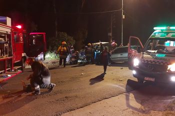 ensenada: violento accidente de transito entre tres vehiculos
