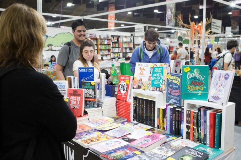 Con Darío Szeta, Alejandro Dolina y María O’Donell: así será la 16º Feria del Libro de Berazategui