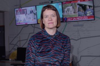 Florencia Bossie es poeta y bibliotecóloga.
