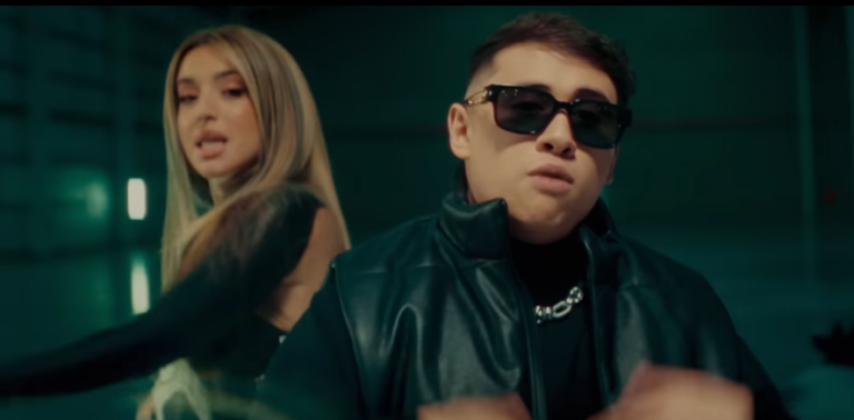 FMK estrenó su nueva canción junto a Lola Índigo
