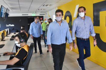 Cristian Ritondo recorrió el COEM de La Plata junto al intendente Garro.