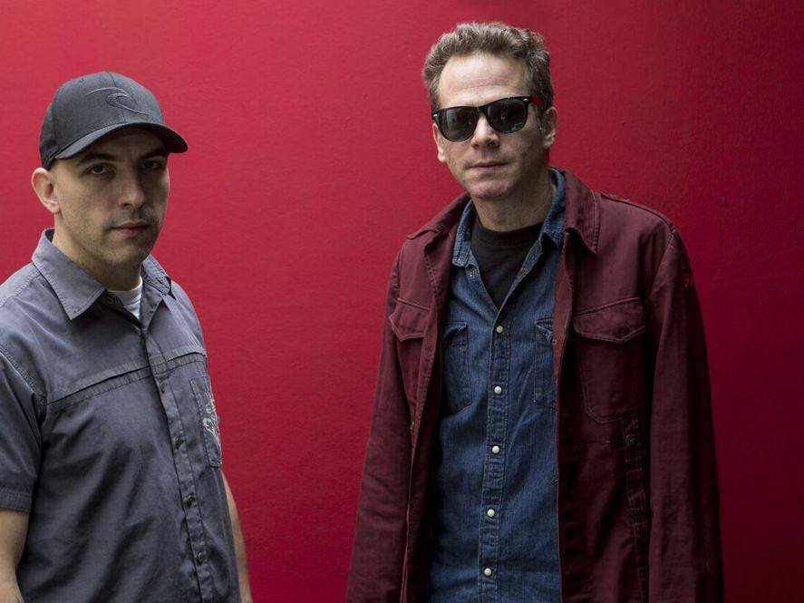 Gaspar Benegas y Baltasar Comotto, guitarristas de la banda del Indio Solari, presentarán dos “Noche de Reyes”, los días 10 y 11 de julio en el predio Malvinas Argentinas. 