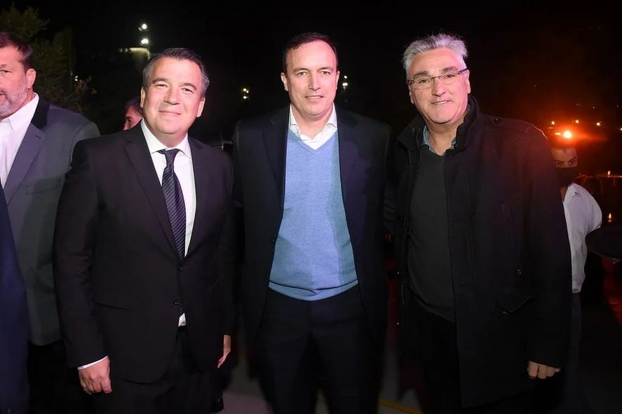 Gastón Recondo también se hizo presente en el evento de lanzamiento de la marca de vinos de Daniel Angelici 