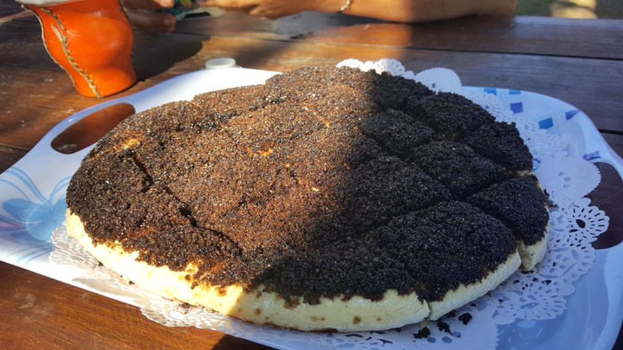 Gastronomía bonaerense: En Tapalqué, las facturas se realizan en moldes pizzeros logrando un resultado imperdible. Gastronomía bonaerense: En Tapalqué, las facturas se realizan en moldes pizzeros logrando un resultado imperdible.