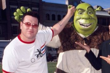 murio el cantante de smash mouth, el grupo que popularizo shrek