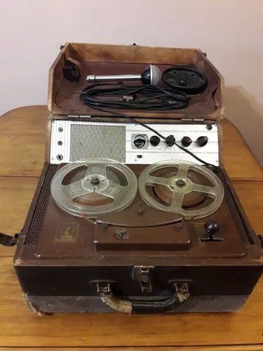 El grabador a cinta abierta fue la tecnología predecesora del cassette
