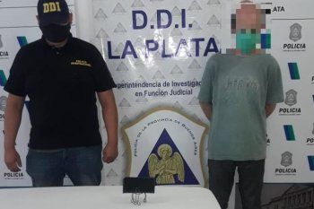 El hombre acusado de grooming cayo en su casa cerca del Parque Saavedra