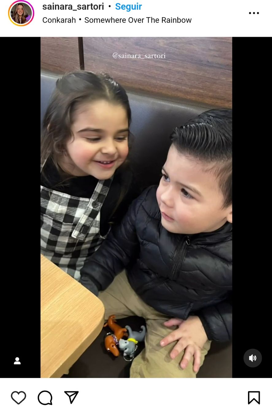 Heitor y Ayla. El nene tiene autismo no verbal y su conmovedor video muestra a la pequeña Ayla, con amistad y empatía, integrarlo con puro afecto 