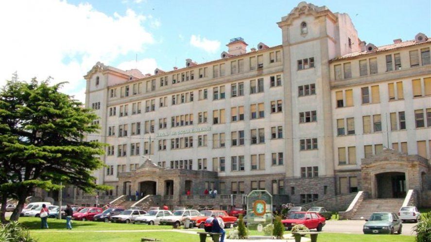 El Hospital Interzonal de Mar del Plata, colapsado por la segunda ola de coronavirus, pone en jaque las derivaciones de la Región Sanitaria.