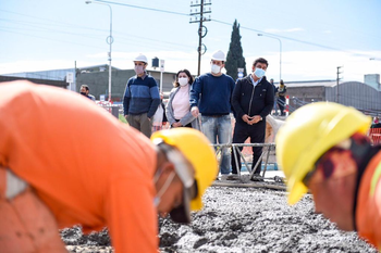 Fernando Espinoza supervisa el avance de la megaobra de La Matanza