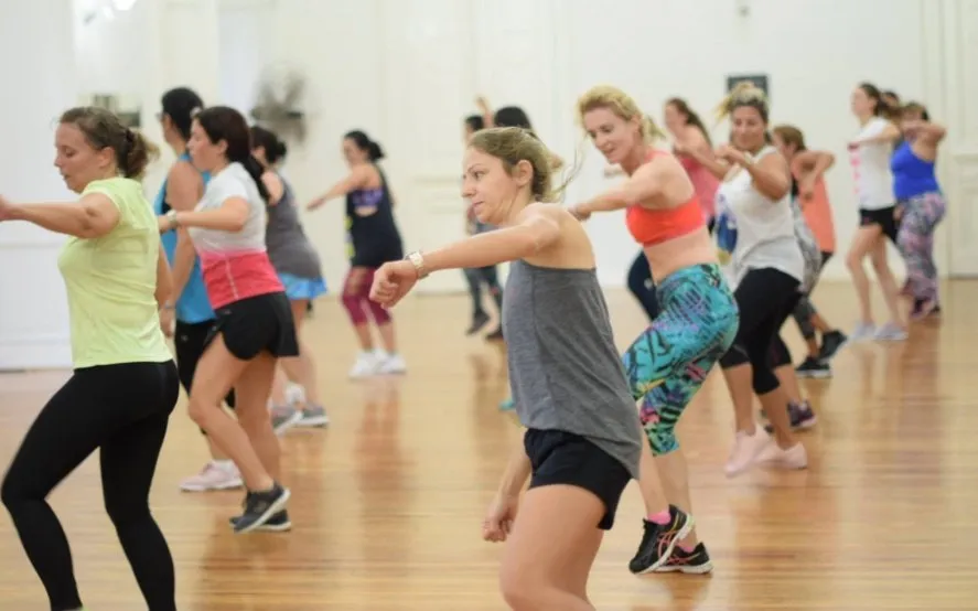 Danzas, música y más son parte de las actividades de los talleres de verano 2023.