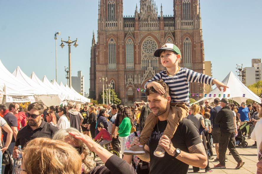 Celebración en ciudad de La Plata, considerada la Capital Provincial del Inmigrante Italiano. -Fotos Lucio Maurín-