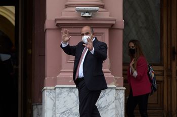 Juan Manzur habló temprano