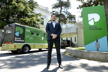 Juan Cuattromo es el titular del Banco Provincia