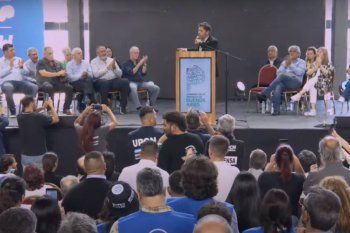 axel kicillof prepara un acto para celebrar sus 5 anos de gobierno con fuertes criticas a javier milei