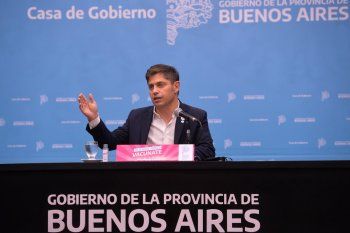 Axel Kicillof anunció la vacunación libre contra el coronavirus a los mayores de 45 años