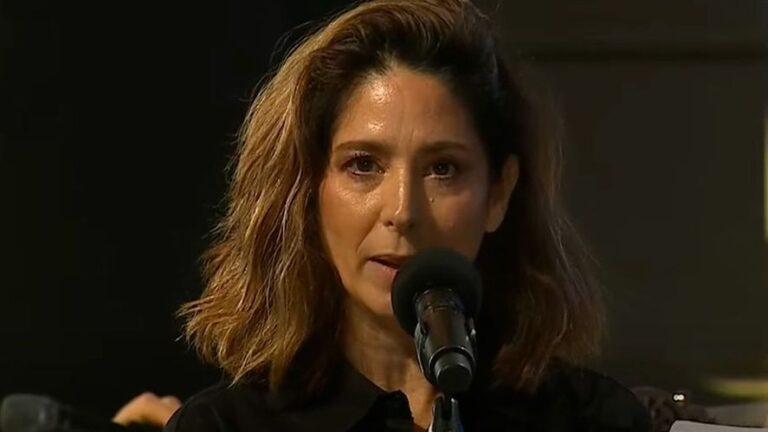 Laura Novoa contó cuanto cobró en el acto homenaje
