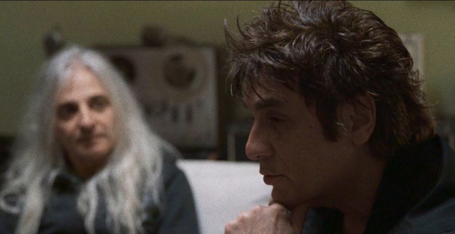 Los Rayos, un documental que narra el surgimiento de las bandas de rock antes de la llegada de Luca Prodan al país.