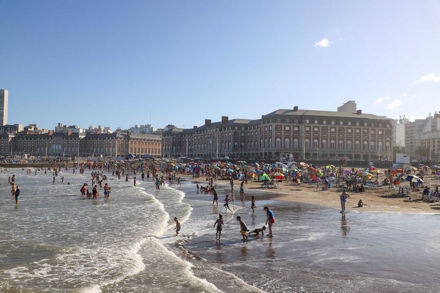 Mar del Plata se encuentra entre las ciudades más visitadas del país durante esta primera quincena de enero. 