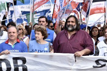 Paritarias docentes: uno de los gremios pidió 43% de aumento