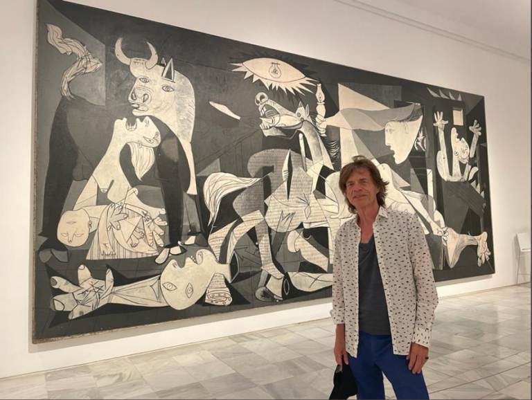 Mick Jagger se fotografió en un museo y estallaron las redes