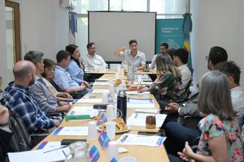 la provincia busca internacionalizar a los municipios