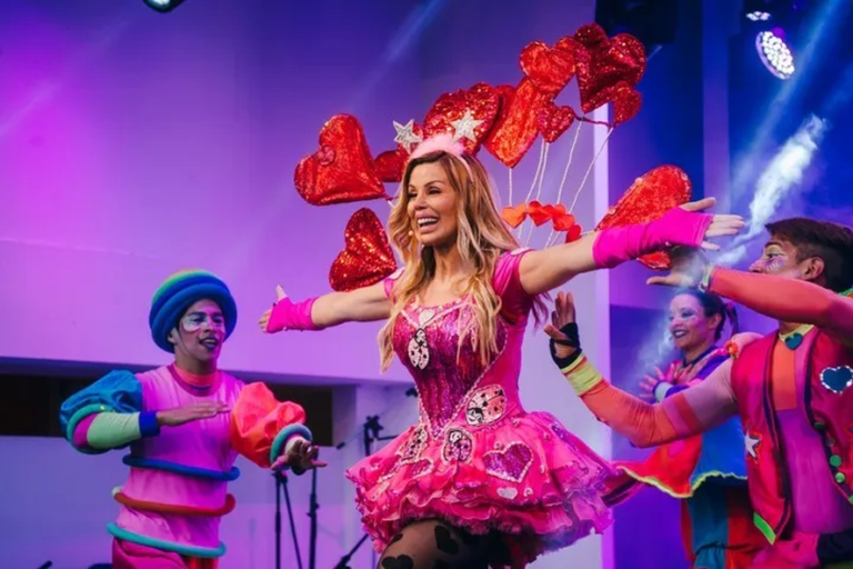 Julio en el teatro Coliseo con propuestas para grandes y estrenos para los más chicos 