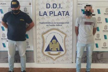 El joven de 22 años se entregó en la fiscalía 