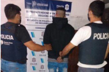 Un joven de 31 años enfrentó excuñado cuando intentaba ingresar a la casa de su hermana dañando las ventanas, y recibió una puñalada fatal