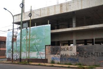 Polo Judicial de Olavarría: El gigante de hormigón que abandonó Vidal cerca de reactivarse