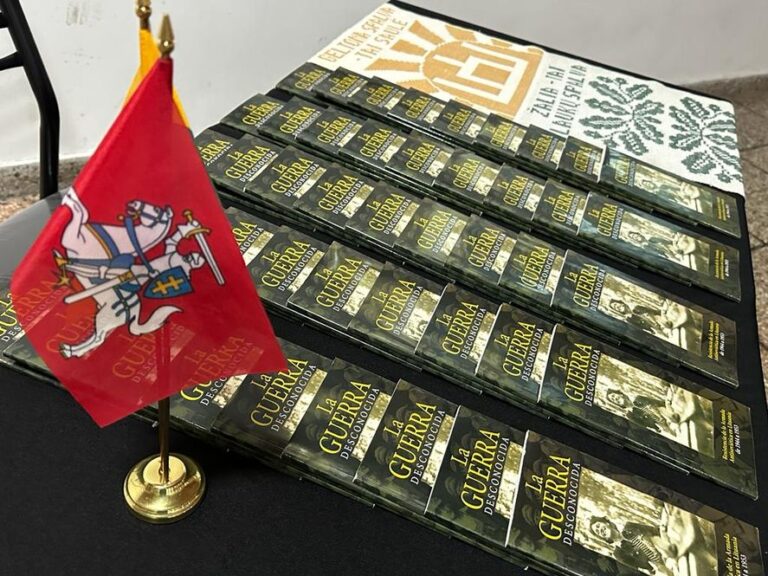 “La Guerra Desconocida”, genocidio y resistencia en un libro presentado en la sociedad Lituana de Berisso 
